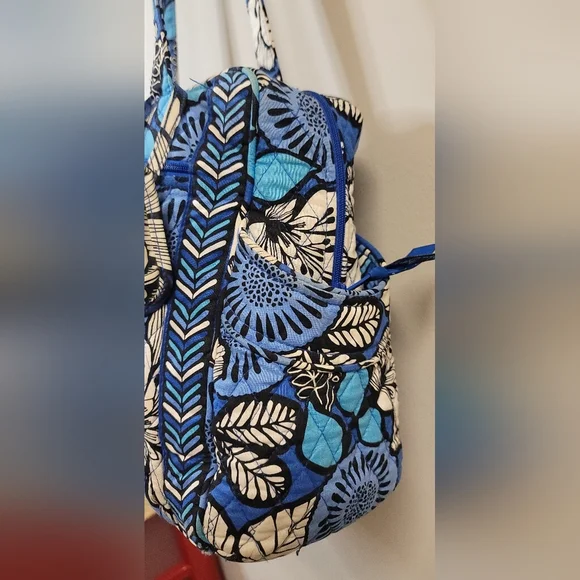 C - Vera Bradley blue bayou diaper bag - Picture 10 of 13